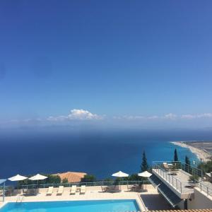 MIRA Resort Maizonettes