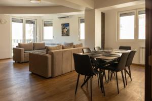 Zebra Family Apartments - Free Parking, Fast Wi-Fi, New Building