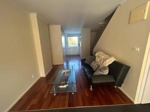 Peace and Love 2 Bedroom Townhouse West Melbourne