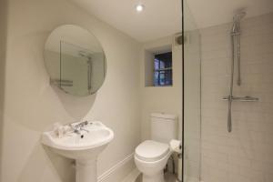 Room in London