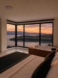 Villa Turquoise with Jacuzzi Suite and Private Pool
