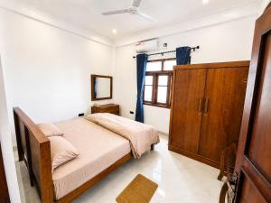 Lanka Twin Residences - 3BR King Apartment, Groups and Families, Airport 30 Min, Wattala Colombo