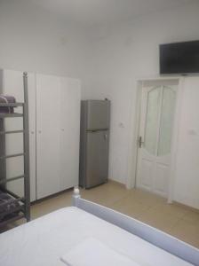 Dhoma me qera vila 61 Rooms for rent vila 61