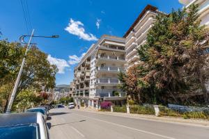 Flower Balcony Apartment | 2BR Beachside Escape by PikHost