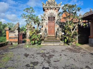 Cozzy Villa Taman near Sidemen Bali