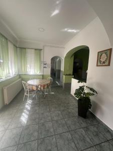 Viktor Apartmanház