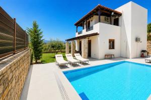 Villas Roumeli