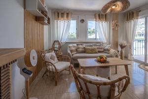 Marina Bella House - Sea view and private pool, up to 8 persons