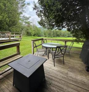 Gorgeous 2BR 2BA Condo At Jiminy Peak w Mtn Views