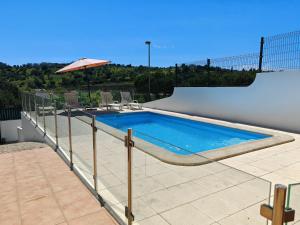 Casa Caliços com Piscina e Vista Cidade