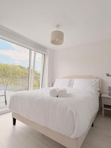 105 beach lodge millendreath