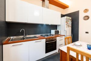 GuestHost - Comfy Apartment near the sea