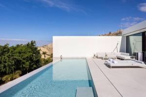 Siam Blue 1, Heated Pool, Sea views, BBQ