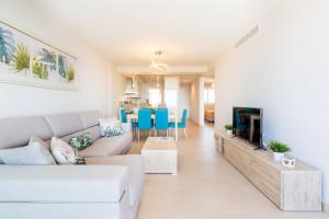 Apartamento luminoso de 2 hab – vistas al mar