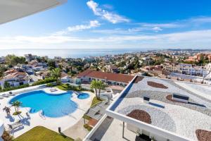 Apartamento luminoso de 2 hab – vistas al mar