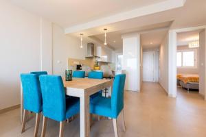 Apartamento luminoso de 2 hab – vistas al mar