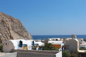 Semprou Rooms Santorini Greece