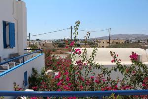 Semprou Rooms Santorini Greece