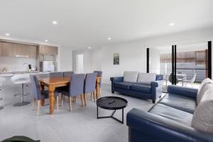 4B house quiet stay parking
