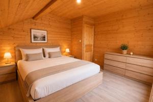 Apt or chalet near the slopes Les Orres