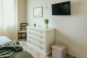 Lake Garda infinity pool 2 bedrooms fantastic lake view