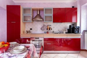 Charming Villa Retreat Near Castello Visconti in Somma Lombardo