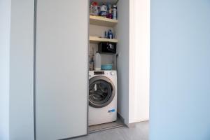 Live in Milan, Stylish Flat Porta Venezia - Fast WiFi, AC, Metro 5 min from Duomo