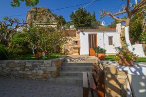 Trouli Rokka House