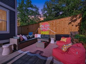 Outdoor Games Hot Tub Firepit Grill Sauna