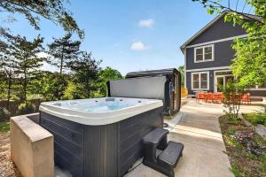 Outdoor Games Hot Tub Firepit Grill Sauna