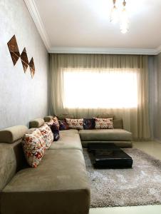 Cozy 1-Bedroom Apartment in Agadir H11016