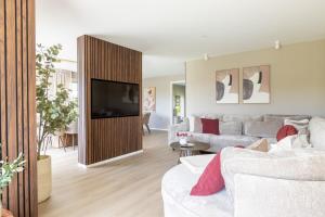 Villa Ferligo 14p, hottub, sauna, family friendly