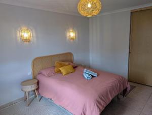 Hébergements LYAEL - Villa M spacieuse avec grand terrain aux portes de la Camargue