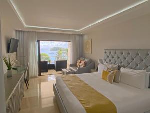 Hacienda Samana Bay Hotel