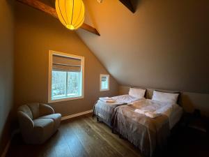 Prestssetrið - Luxury Lodge near Akureyri with large hot tub
