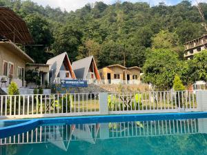 Himvasa Bunk House