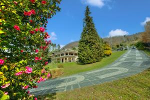 Casa Serena park and Lake View - Happy Rentals