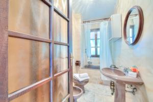 Casa Serena park and Lake View - Happy Rentals