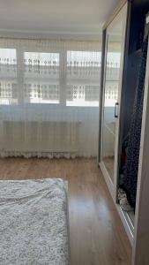 Apartament cu 3 camere