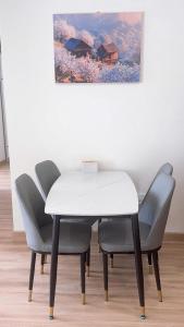 Sapa Hill Center 2BR Apt