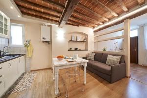 Casa di Chiara Tuscan Charm, AC, Fast WiFi & Near Center