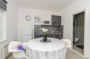Apartments Beachfront Srima
