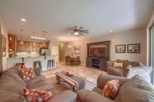 RG 203 Riverview Terrace
