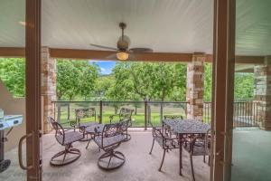 RG 203 Riverview Terrace