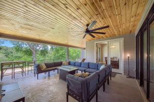CL 970 Blue Heron Hideaway
