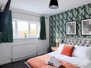 Soothing Stay Near Shopping and City Centres