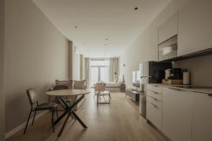 Suites 43 Juan Llorens