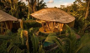 Phoenix Bamboo House by Ecobreeze