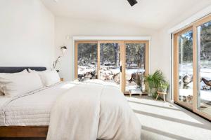 High West House – Serene Mountain Retreat