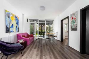 Holiday Home with Pool in Balatonkeresztur 57960